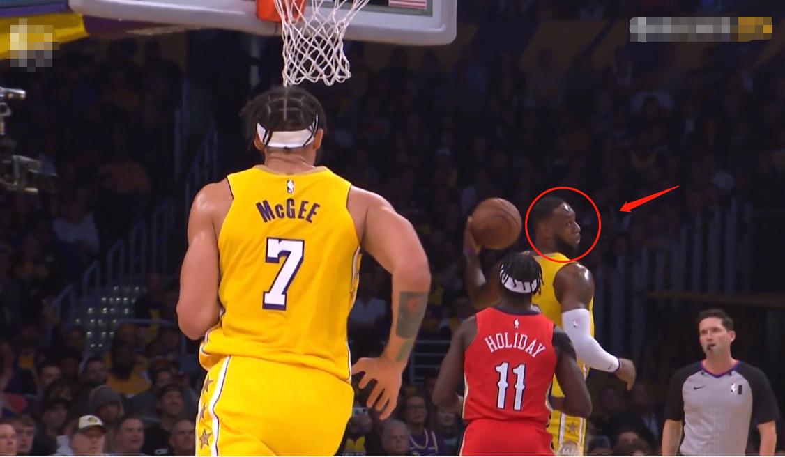 詹姆斯超远三分看呆麦基,麦基妙传詹姆斯