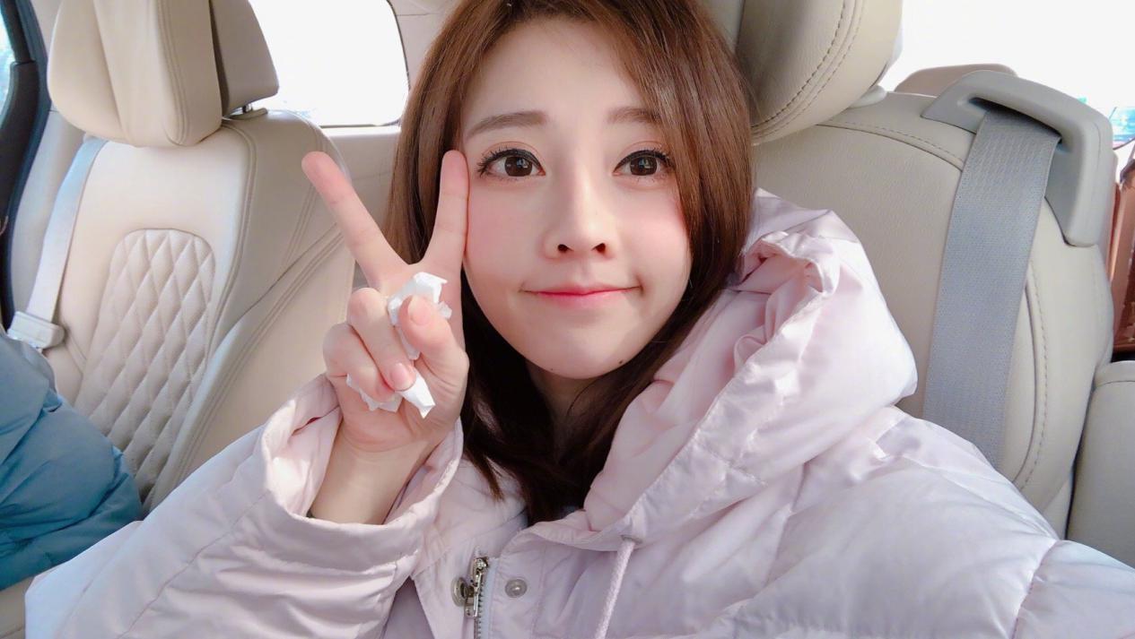 斗鱼知名女主播被神豪实锤,斗鱼神豪刷520