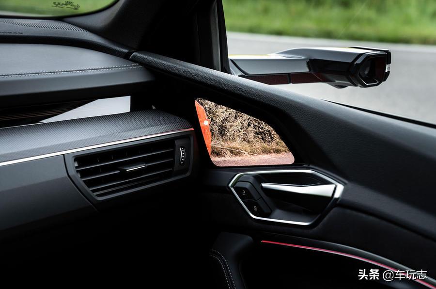 2020年奥迪E-tronSSportback：又多了一辆龟背造型