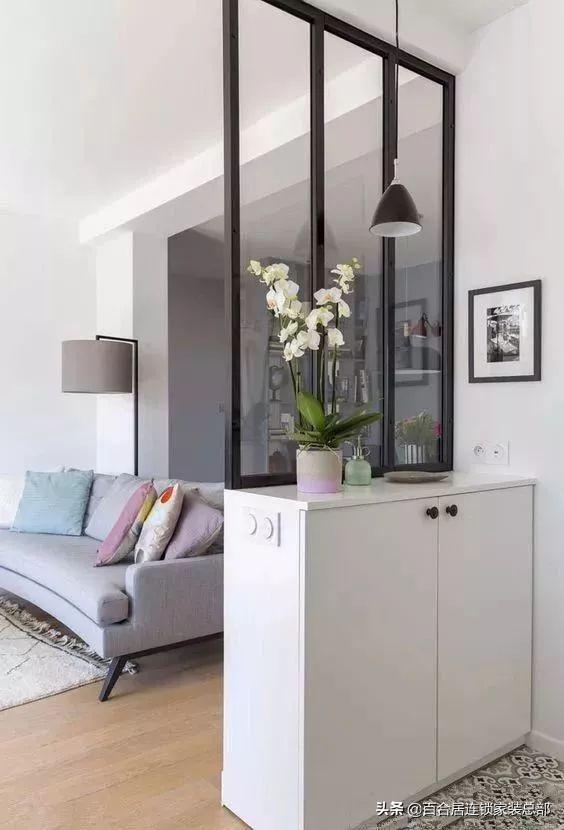 入户门正对主卧门的横厅怎么解决,大厅正对入户门怎么办呢