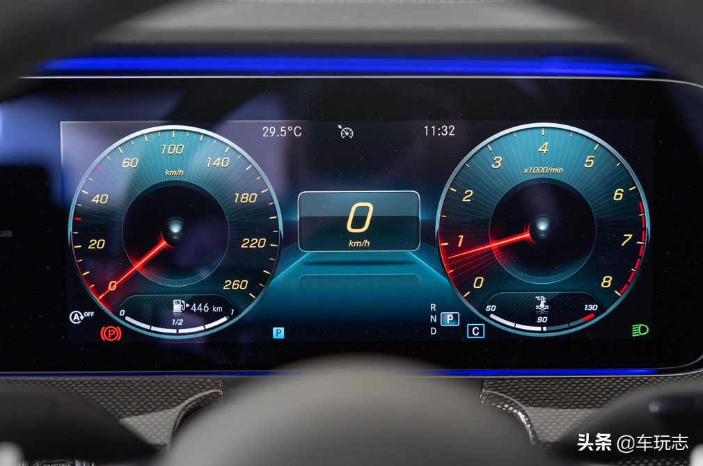 奔驰e级e200功能,2019款奔驰e级e200l运动型