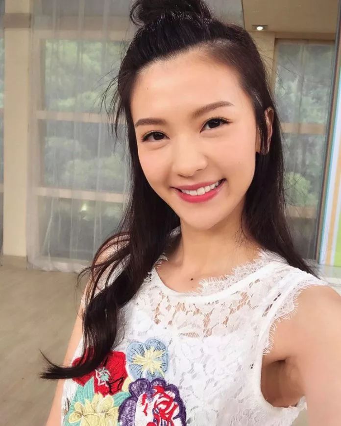 恭喜恭喜！29岁前港姐荣升人母阵痛4小时后顺产6.5磅千金