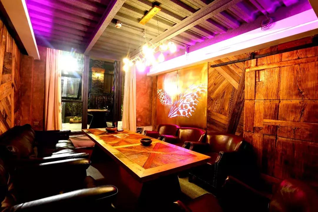 绵阳耗资千万三层独栋KTV里面,藏了一家下午茶!