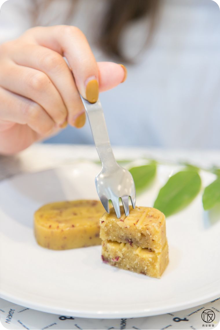 西安首现“黑科技绿豆糕”，一口就“爽”到