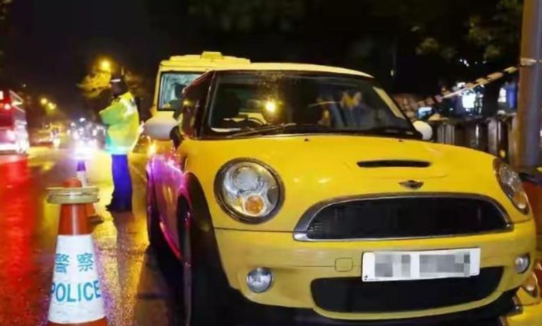 香港教授毒杀妻女,香港教授杀害妻女