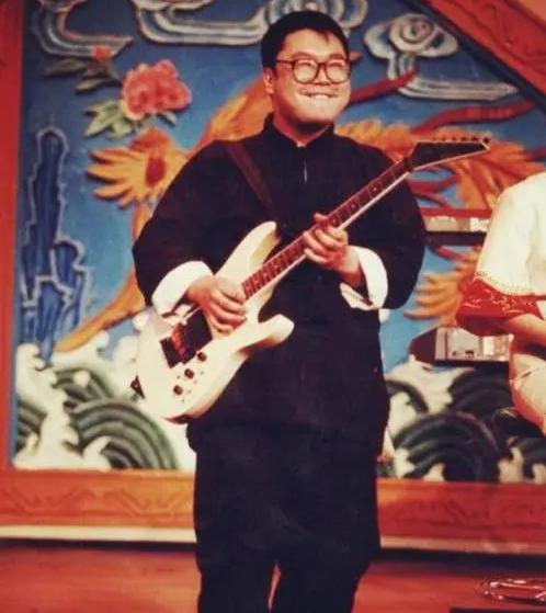 “纤夫哥”尹相杰：从爆红到锒铛入狱，他到底经历了什么？