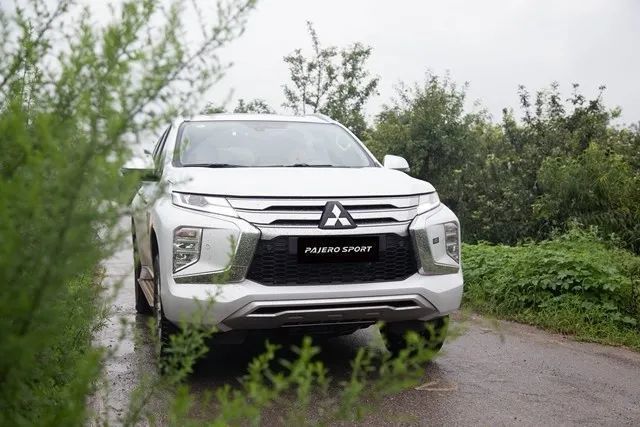 三菱pajerosport老款,三菱帕杰罗pajero越野测评