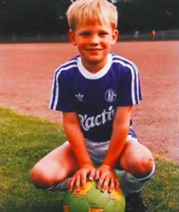 梅西c罗拉莫斯,拉莫斯梅西c罗图片