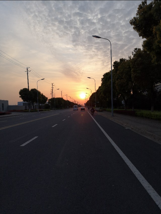 室外照明灯具安装施工方法,户外灯具如何接线