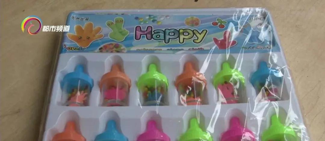 一岁半宝宝误吞一颗泡泡糖,小朋友吃下一颗水晶宝宝会怎么样