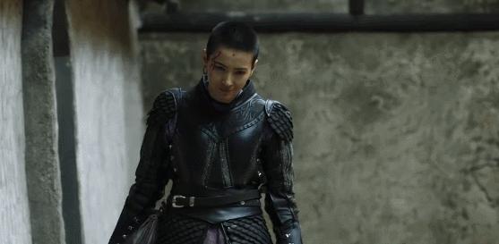 热依扎杨幂张子萱,杨幂张子萱