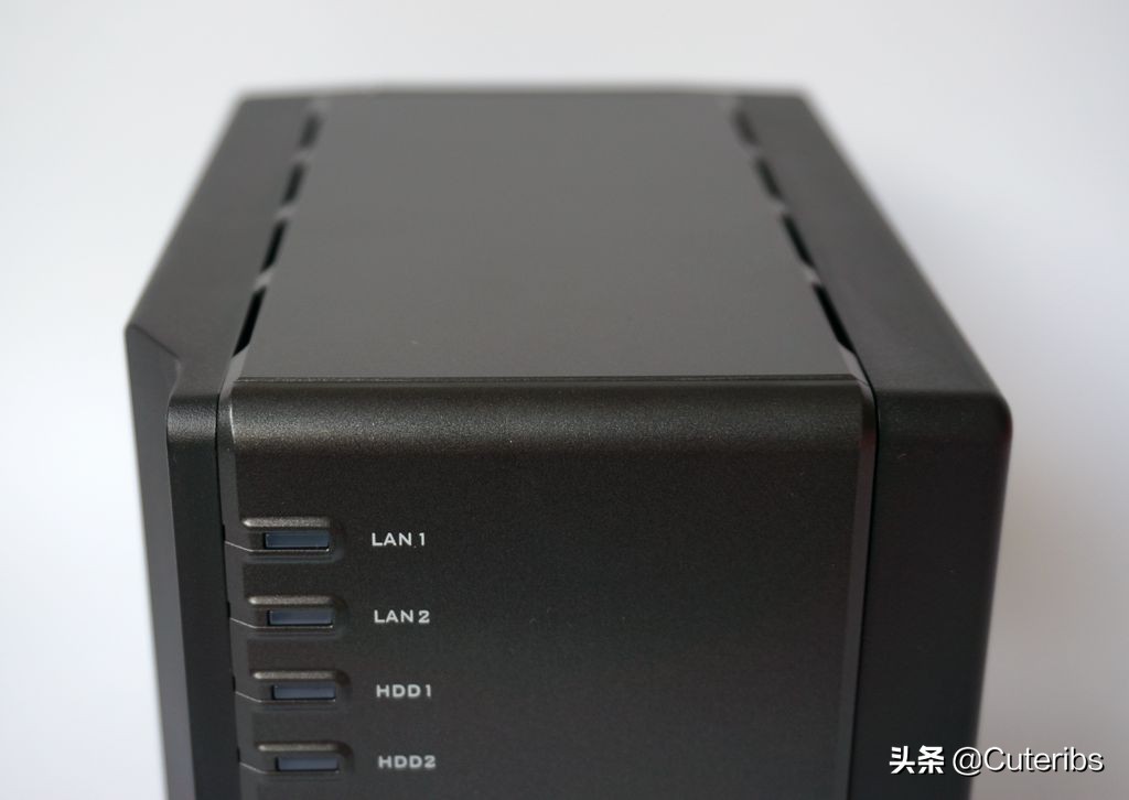 移动办公极品新宠出差*党**最佳拍档DS416slim迷你小NAS了解一下