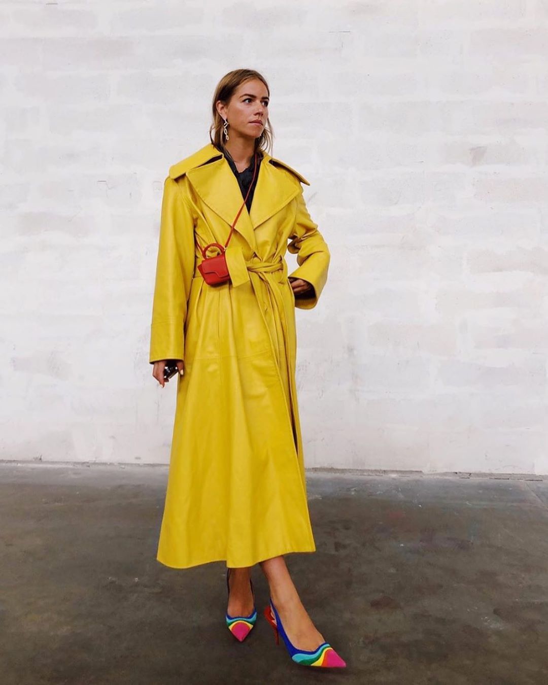 一眼掳获目光的流畅线条：北欧小众手袋及鞋履品牌ATPAtelier