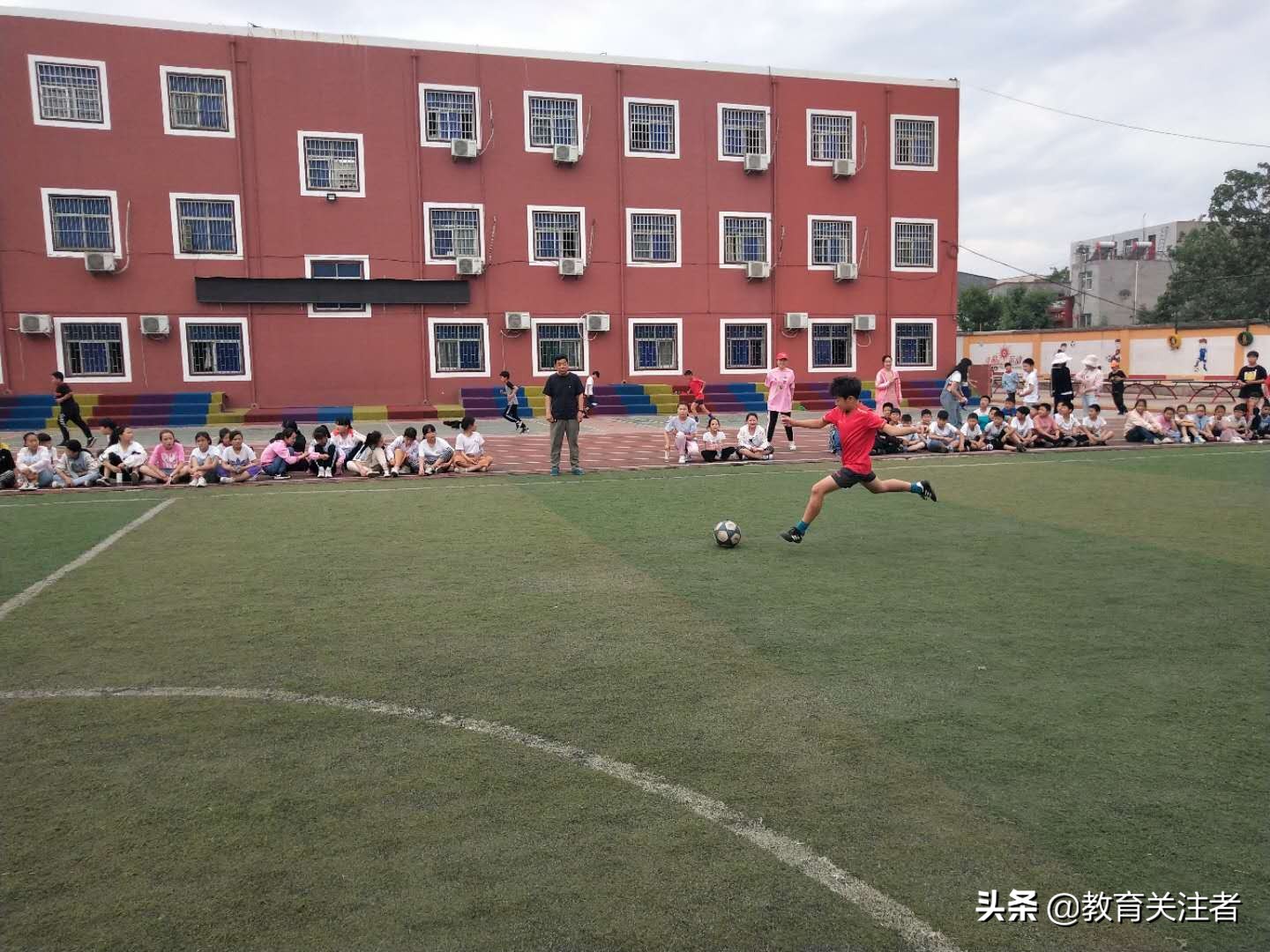 三李小学足球联赛,郑州市银莺路小学足球比赛