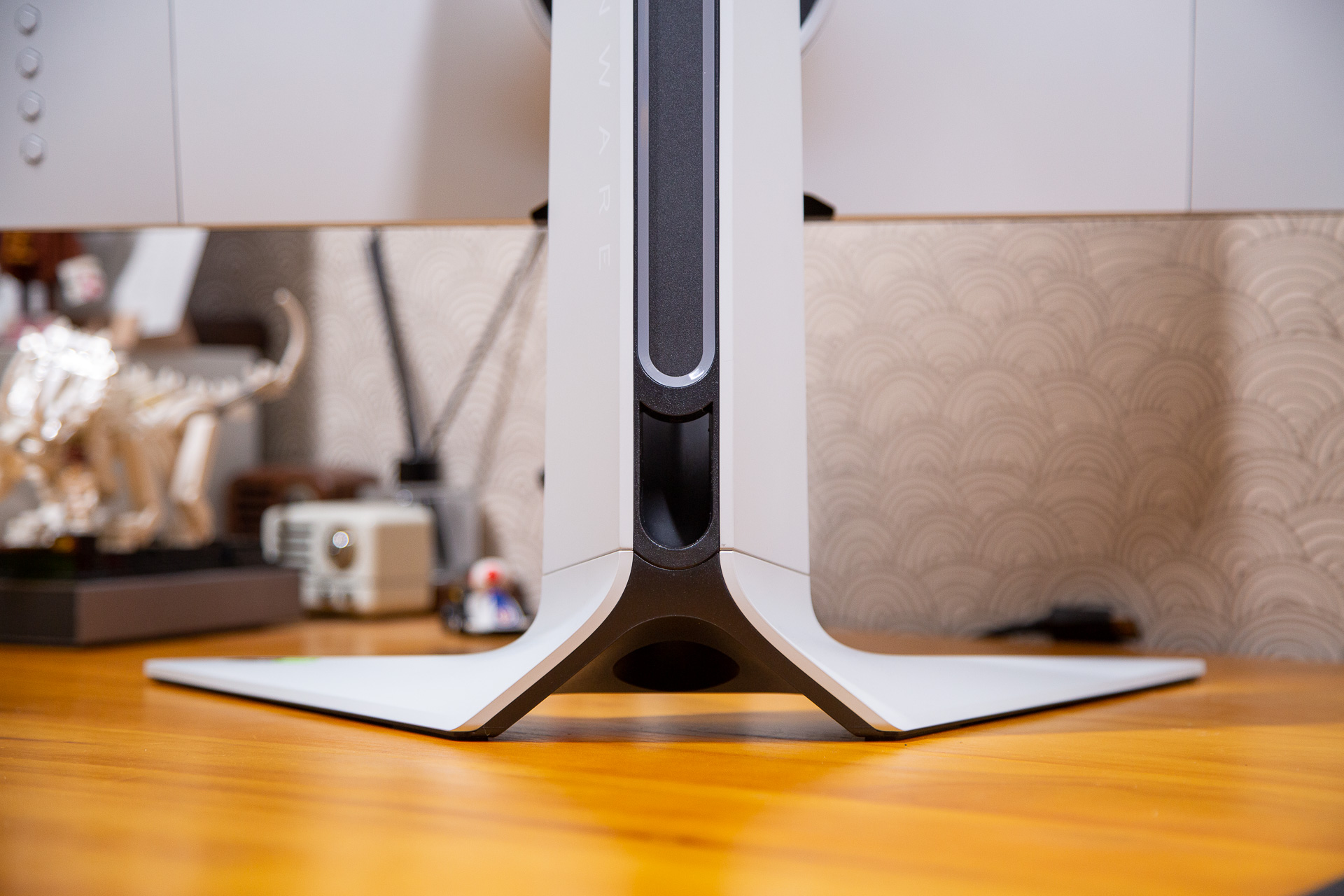 外星人240hz显示器评测24寸,外星人24寸2k显示器推荐240hz