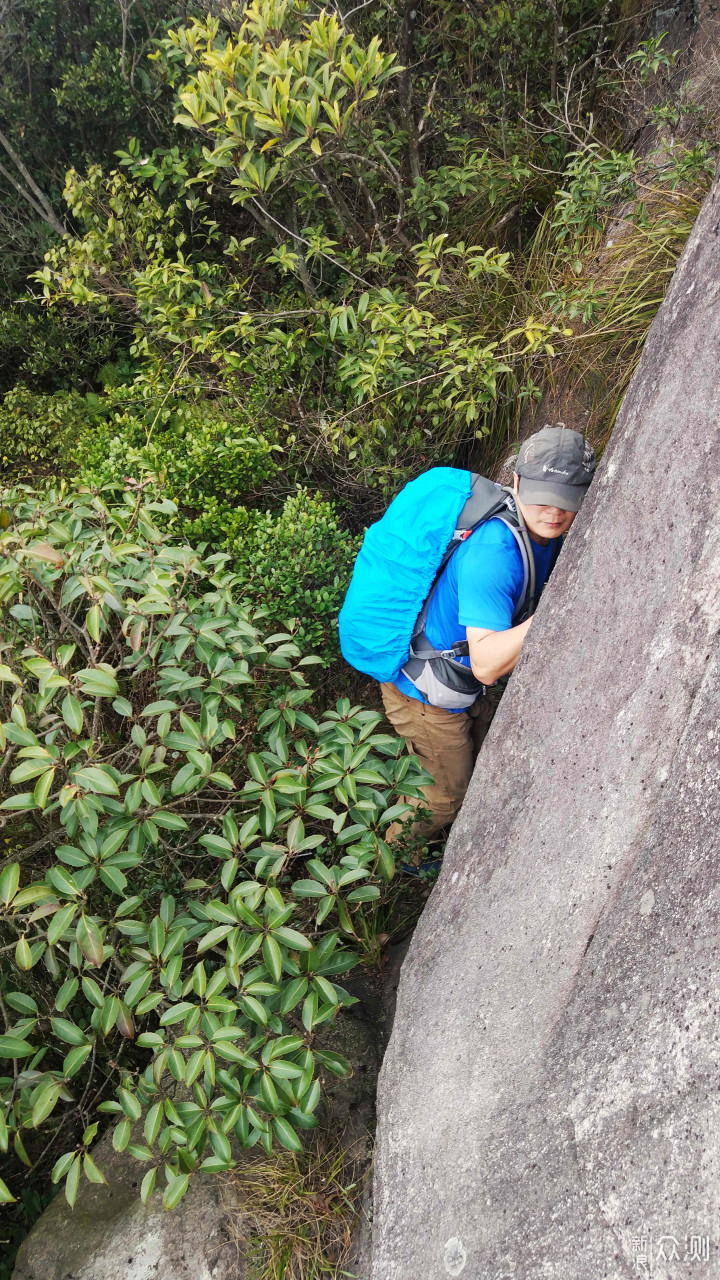 拓乐背包双肩包,拓乐户外背包