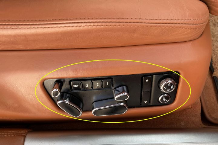 80万宾利飞驰,80万买台宾利