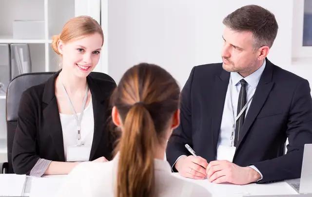 怎么才能摆脱职场不公平委屈,职场受了委屈的正确做法