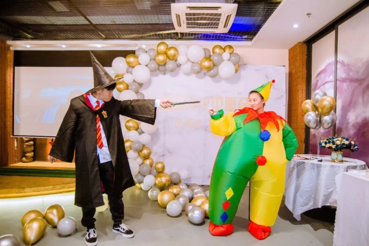 网红打卡广州深圳吃喝玩乐场所,生日求婚聚会团建年会轰趴都可以