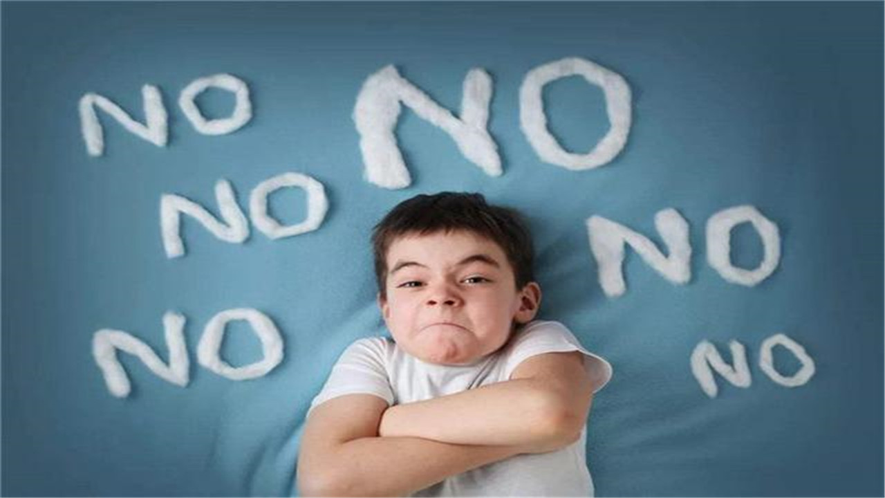 孩子脾气很倔让老师怎么引导,孩子倔脾气怎么才能治好