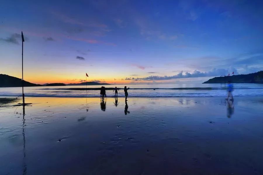 逃离城市躲进山野享受冬日暖阳,安静而美丽的渔村