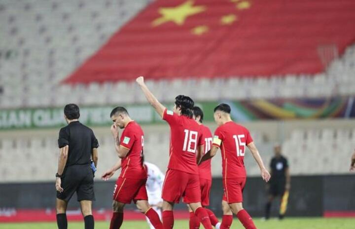 李铁赛后谈国足视频,国足主帅李铁赛后发声