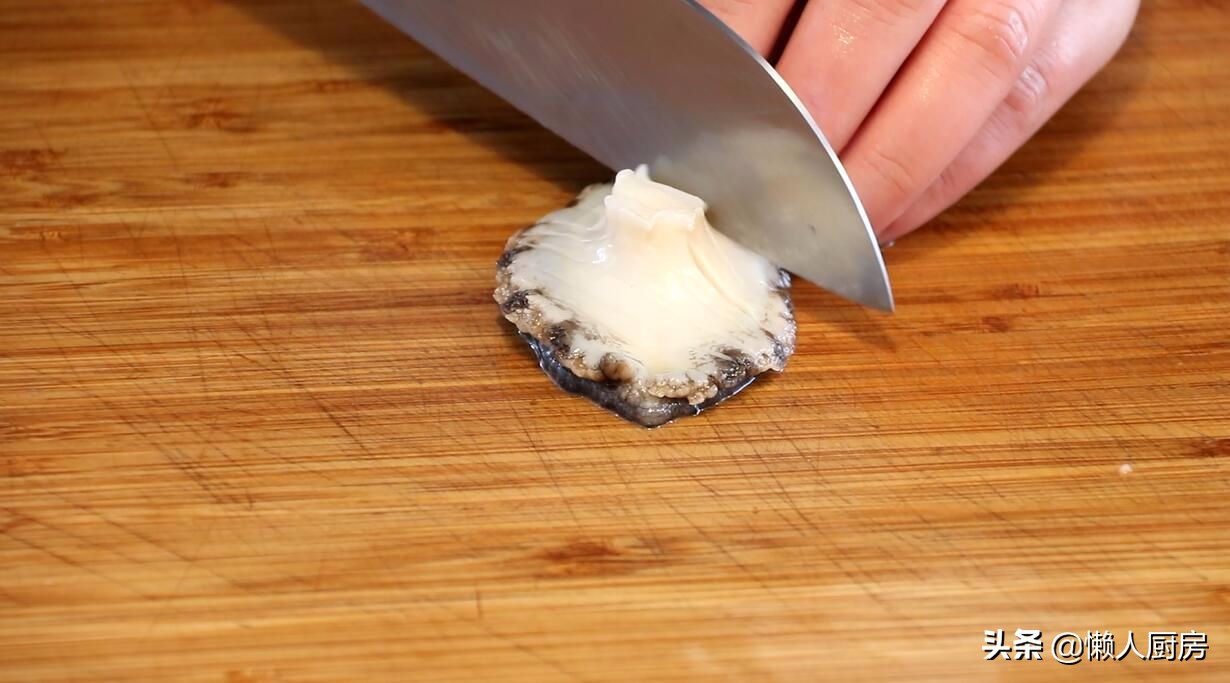 鲍鱼应该怎样做好吃,清蒸鲍鱼的正确做法蒸多少分钟