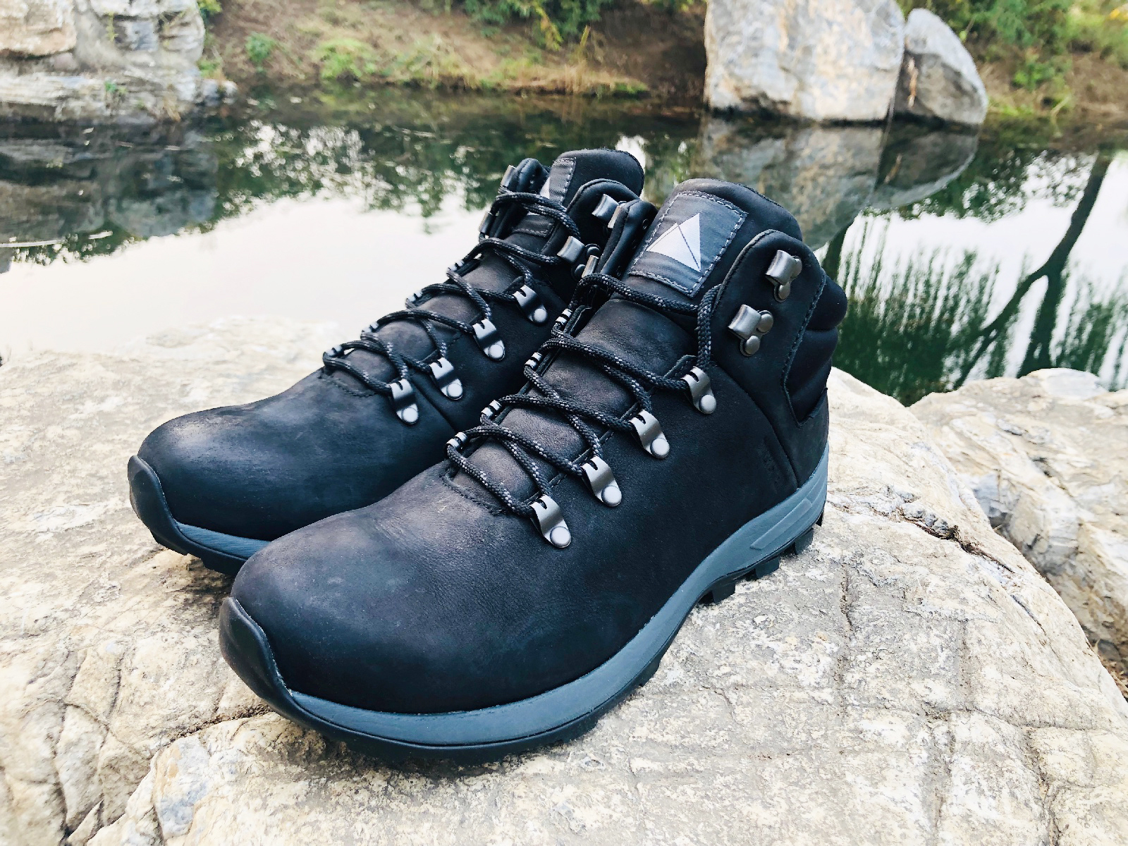 专业登山鞋达赫斯坦开箱！开启户外运动全新体验