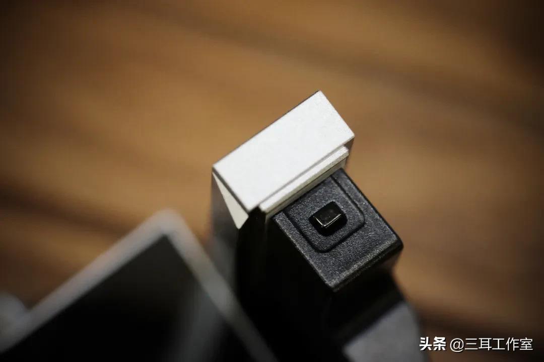 Astell&KernSE180使用随笔~一台可以换芯的*放播**器