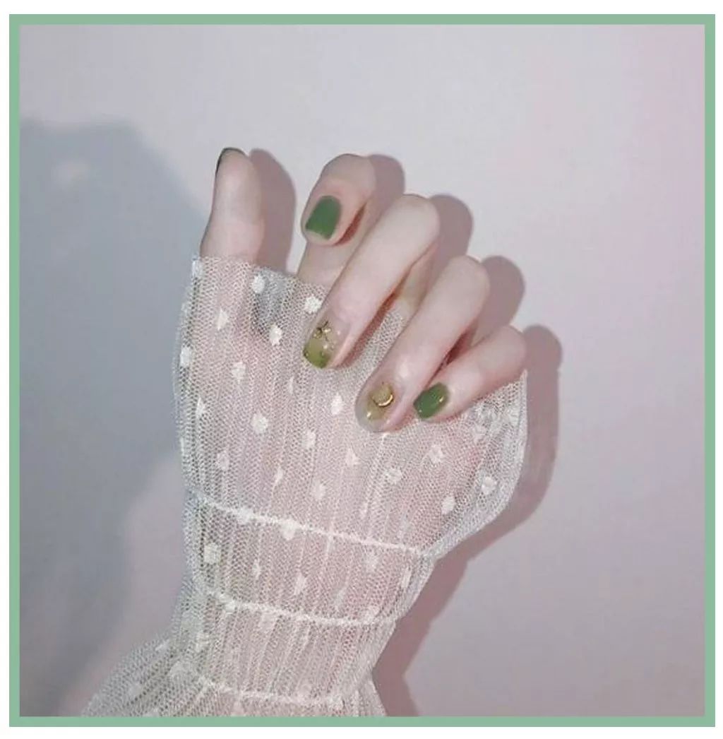 今年流行女款秋冬新款裙子,今年秋冬流行什么半身裙子