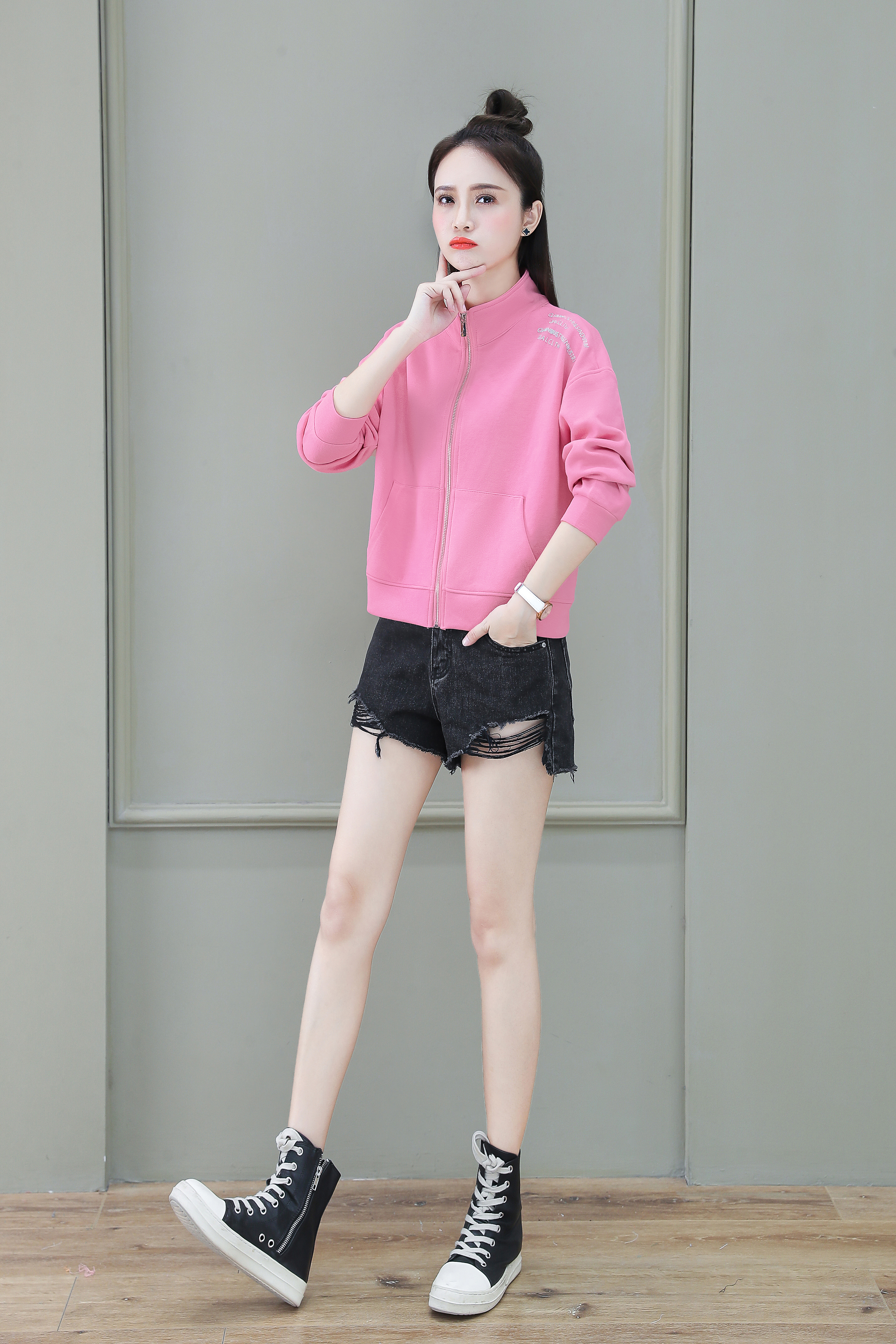 薄款卫衣女连帽夹克短款,薄款连帽卫衣外套女2022新款爆款