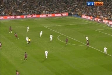 小罗征服伯纳乌拉莫斯,小罗征服了伯纳乌的球迷