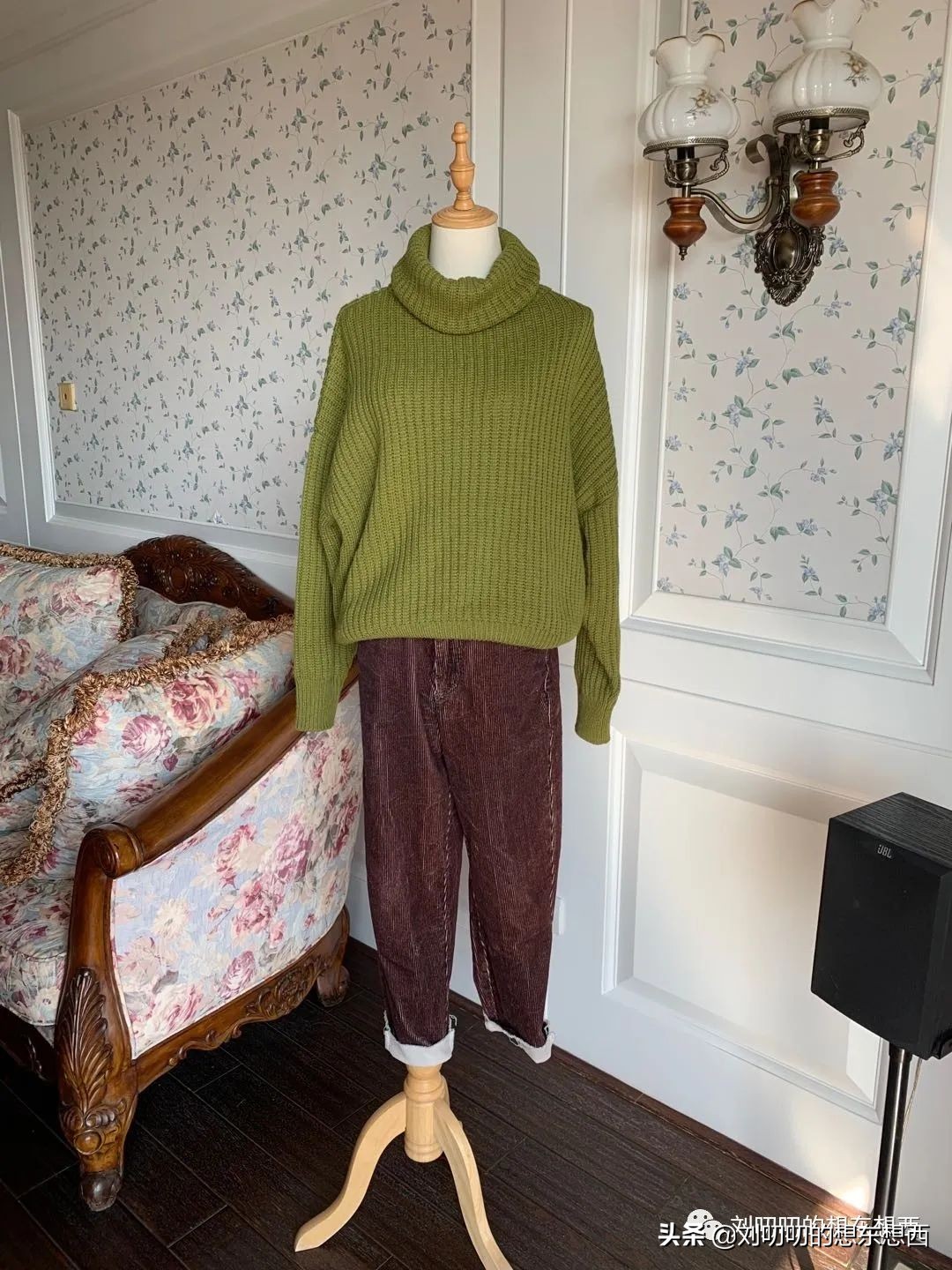 绿与橙的搭配,绿和紫色搭配