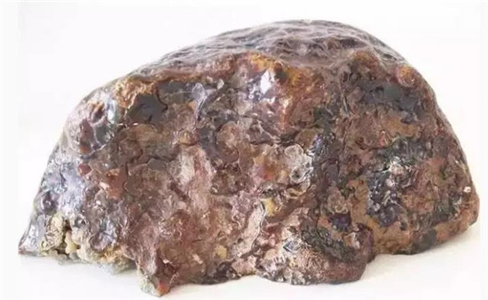 几分钟让你明白翡翠原石赌石知识,赌石必看翡翠赌石里隐藏的陷阱