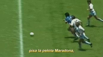 以足球的名义纪念科比,足坛传奇球王马拉多纳