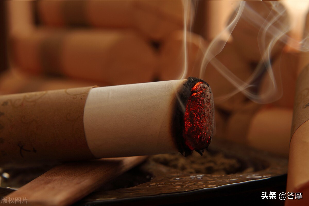 怎么调理脸上的暗黄,脸黄是什么原因该怎么调理