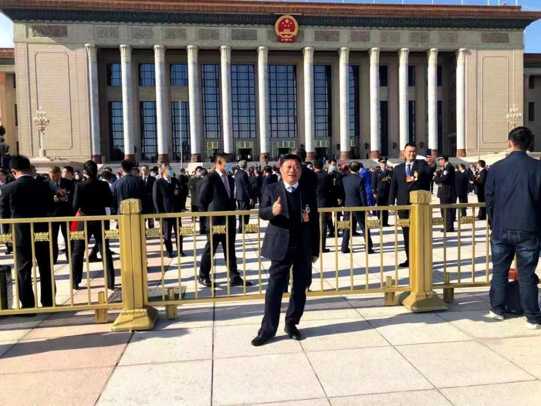 泰州劳模及五一奖章待遇,张劲松泰州劳模