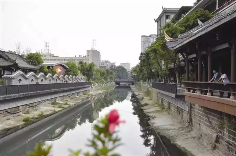 鎴愰兘鍘嗗彶鎺掑悕,鎴愰兘鐑瘝