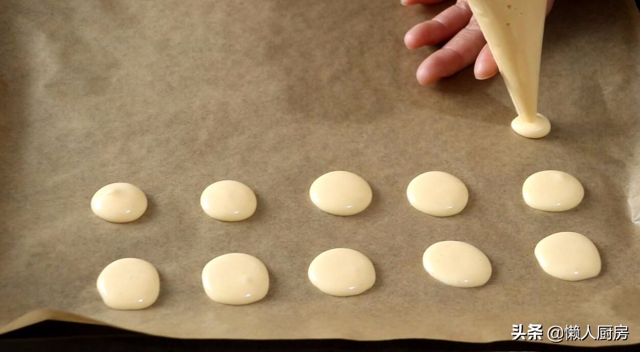 简单无油饼干的做法,红薯小饼干无油无水