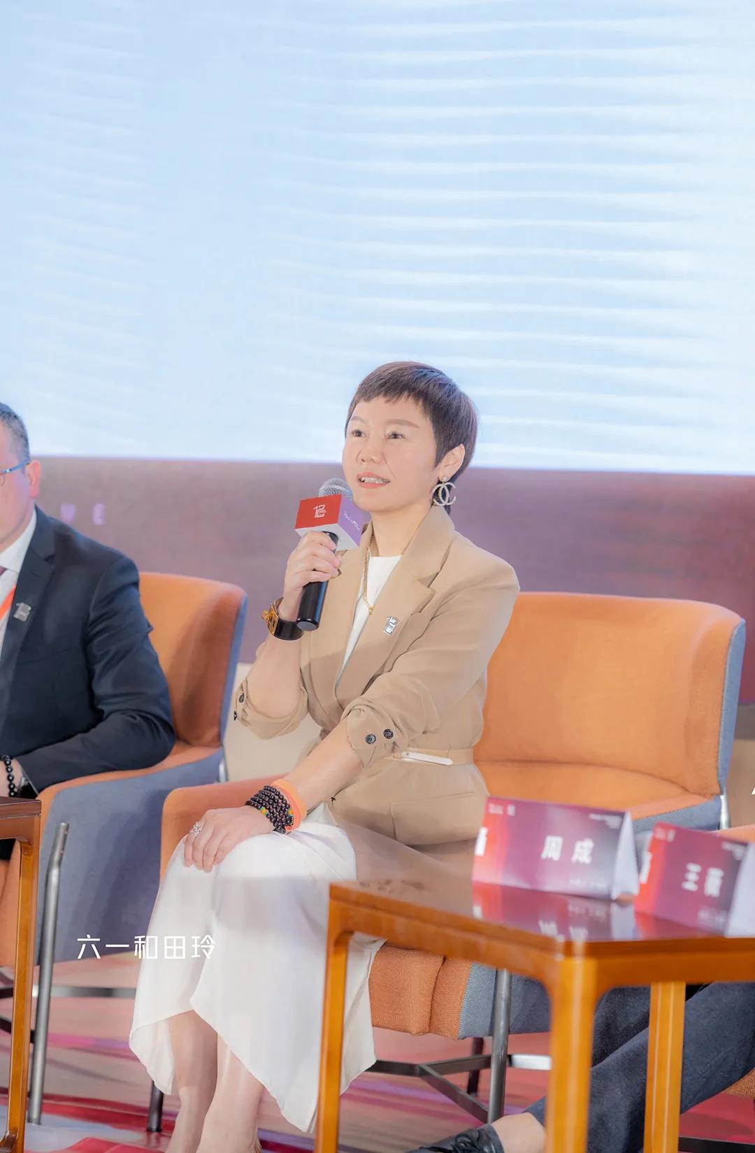 额头细纹皱纹怎么区别,额头上的细纹怎么解决