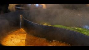 呼市旋转火锅烧烤一体餐厅,呼市吃烤肉推荐餐厅有哪些