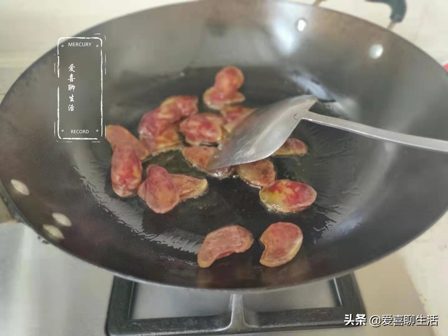 这才是莴笋最好吃的做法脆嫩爽口,莴笋和什么炒最好吃最合适