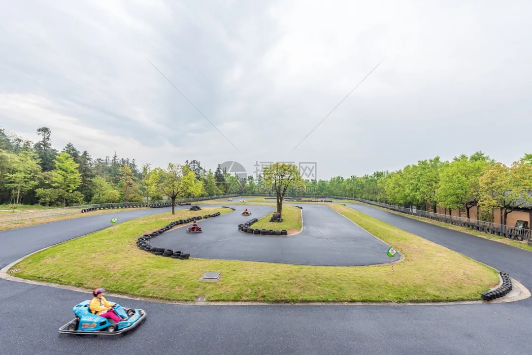 室内卡丁车和室外卡丁车的区别,室内卡丁车多种项目