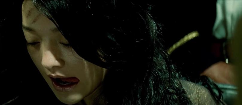 12年来无人超越，这姐妹花，撕得越狠爱越深