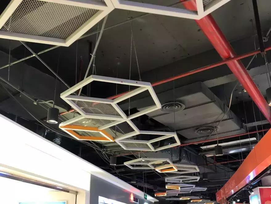 解读亚奥商圈，上品+城市奥莱交出“复兴”大考成绩单丨睿和研究