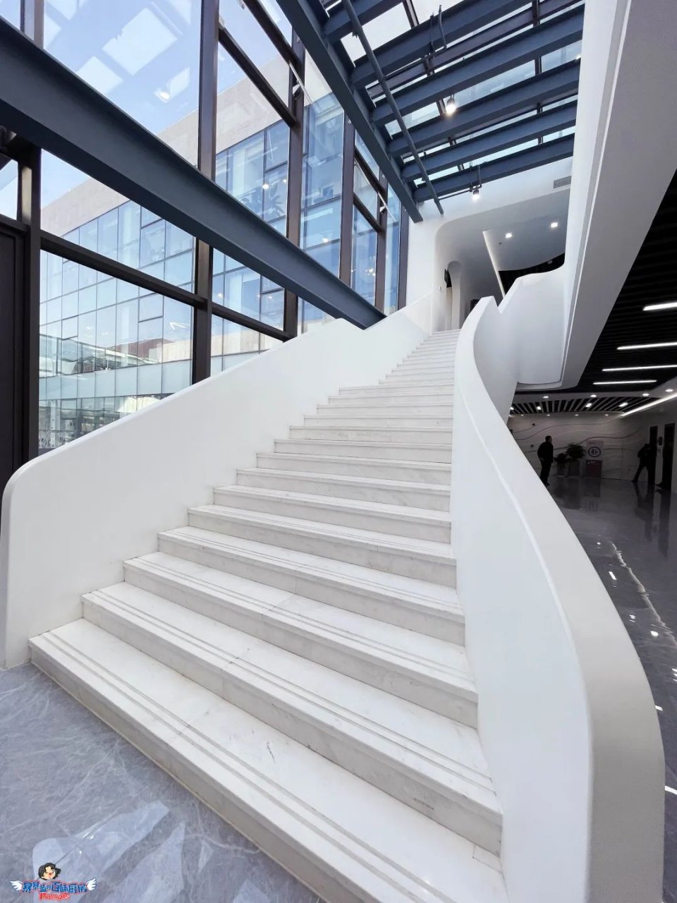 美哭了！沈阳公园里的高颜值城市书房，周末限流入馆！暴风哭泣