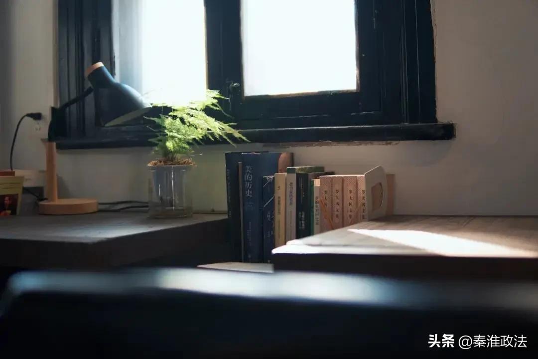 假期余额不足赶紧去玩,假期余额不足溜达一圈