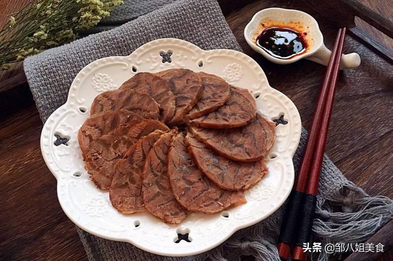 教你6道凉拌菜开胃解腻,家常菜适合夏天做的一道凉拌菜