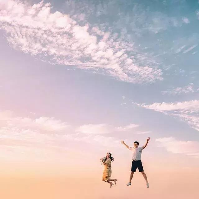 婚纱照就该这样拍才有大片的感觉,婚纱照小众风格这样拍也好看