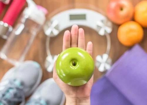 在校高中生减肥应该买啥,大学生在校减肥食谱晚餐